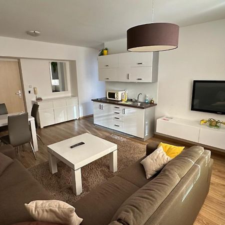 2 Room Apartment With Balcony 255, Apartmany Liptov Liptovsky Mikulas Exterior photo